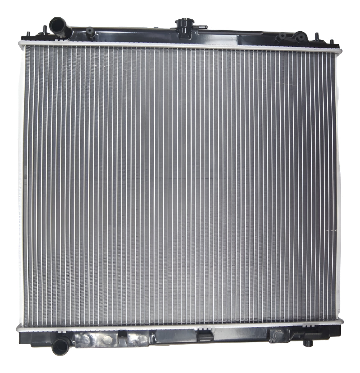 Radiador De Motor Para Nissan Navara Hd 2.5 2014-2016